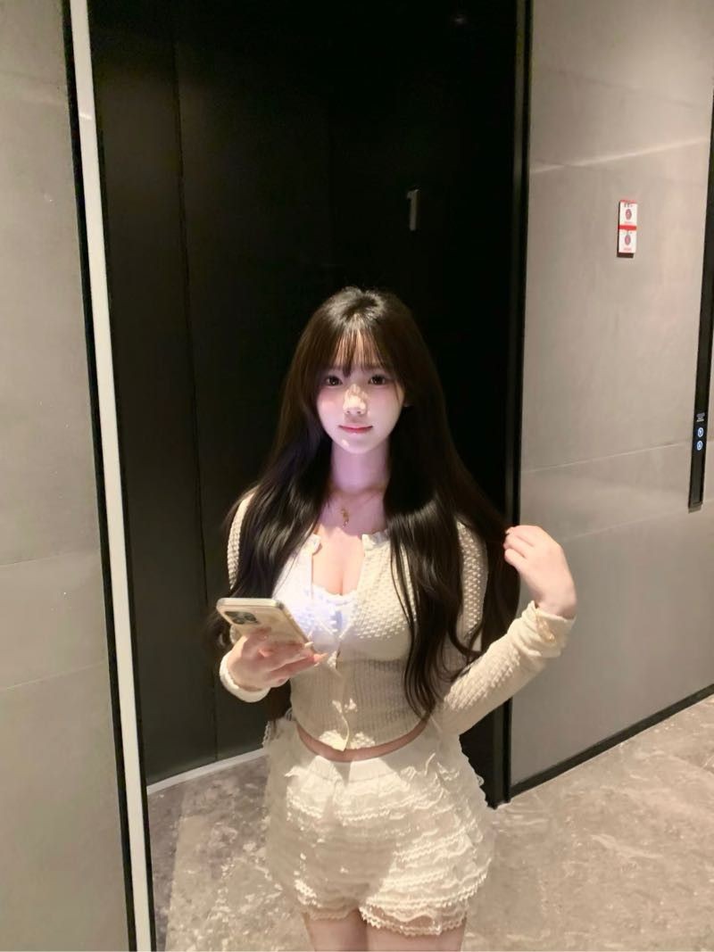 02c332f70ec7e44594e3a2a44ae85ed8-size-800x1067-1772118125177.jpg